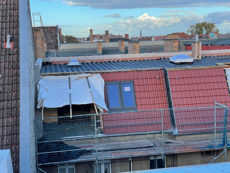 PHOTO-2021-10-21-19-07-46 2