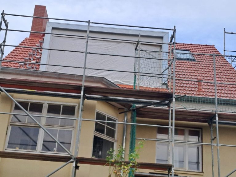 PHOTO-2023-12-07-17-34-23